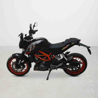 KTM Duke 390
