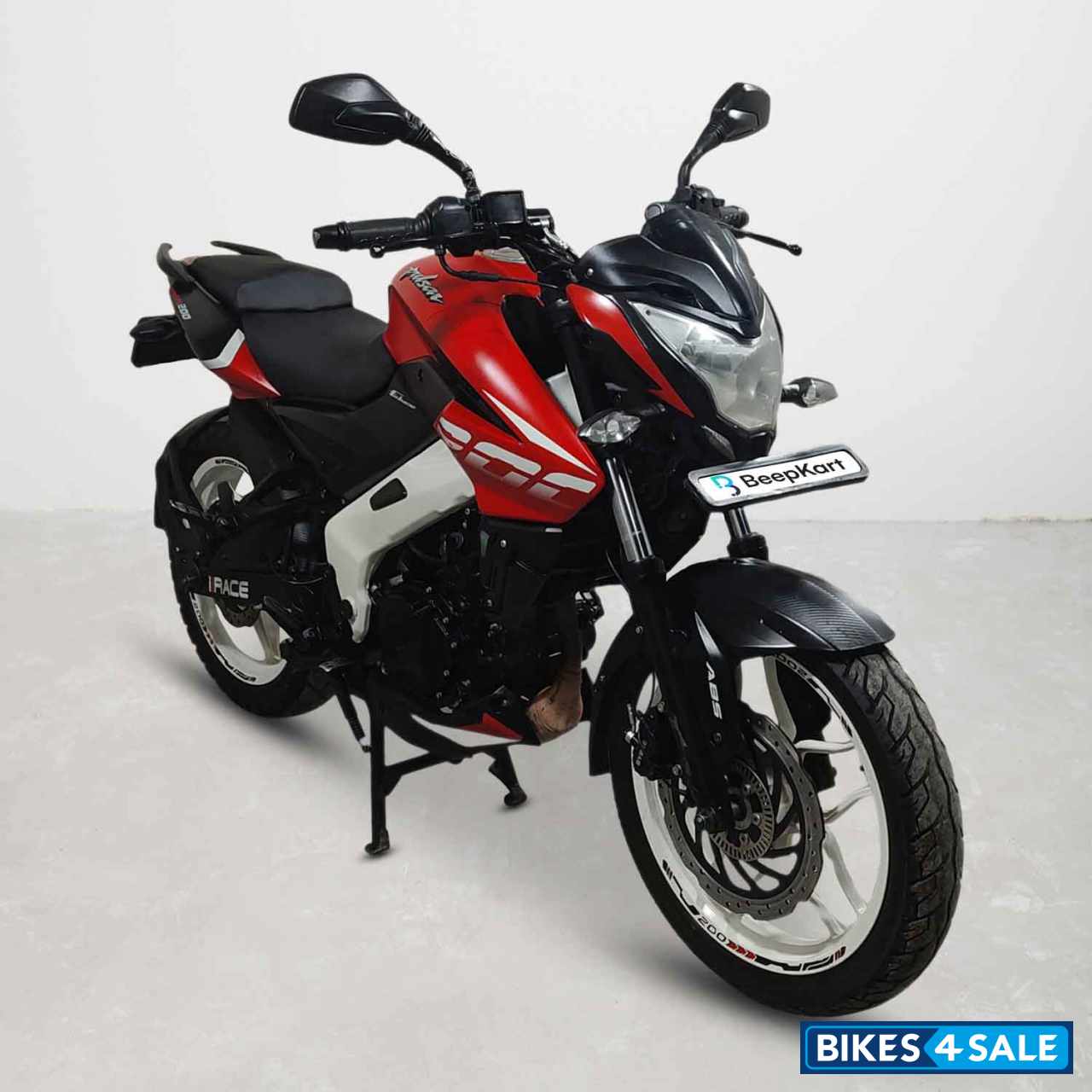 Bajaj Pulsar NS200