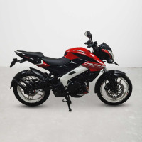 Bajaj Pulsar NS200