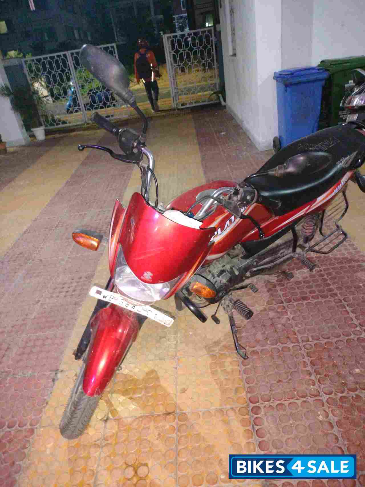Bajaj Platina 100
