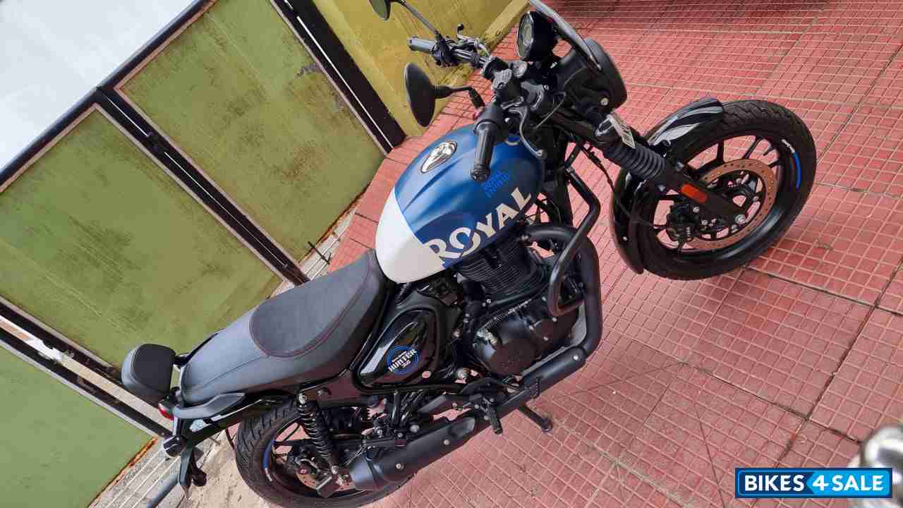 Royal Enfield Hunter 350 Metro