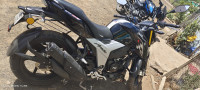 Black TVS Apache RTR 160 4V BS6