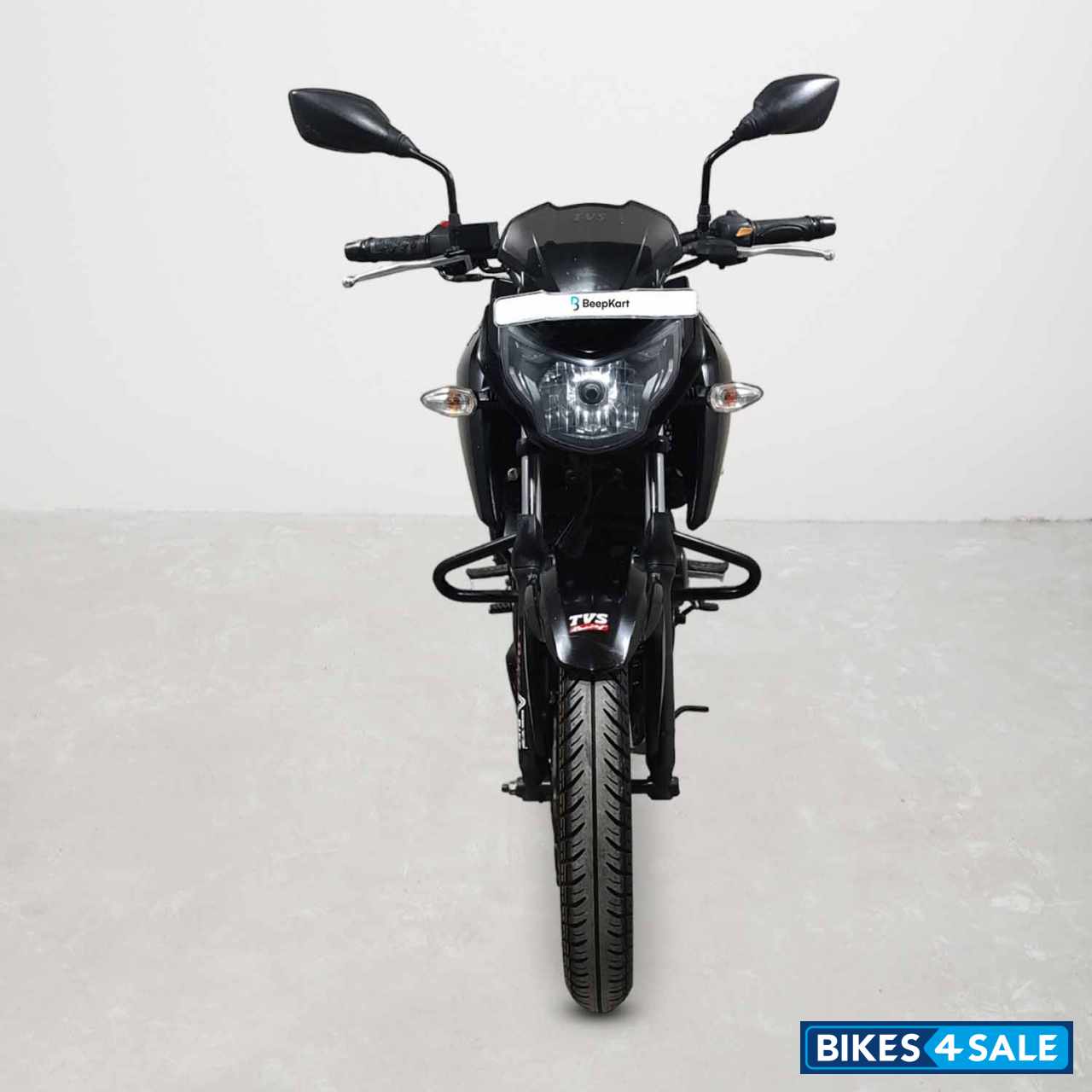 TVS Apache RTR 160 4V