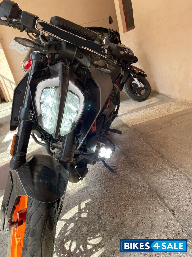 KTM Duke 390 BS6