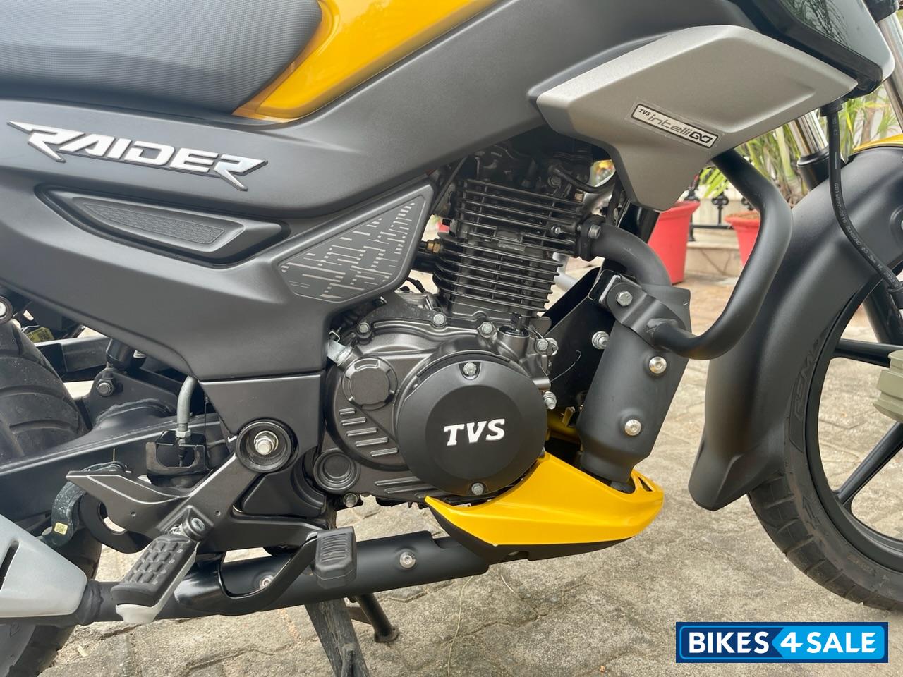 Yellow TVS Raider 125
