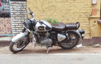 Royal Enfield Classic 350 2017 Model