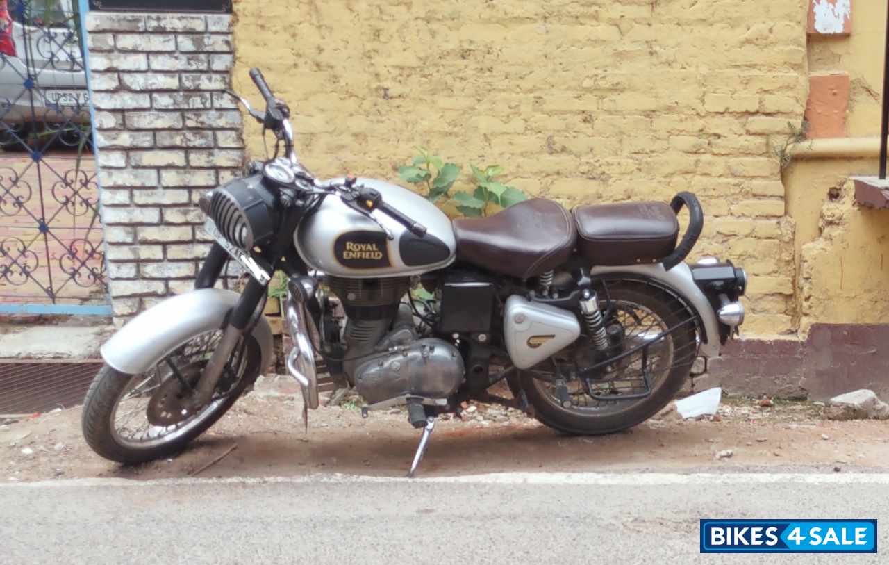 Royal Enfield Classic 350