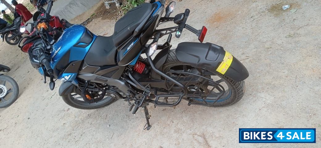 Blue Bajaj Pulsar 125 Neon BS6 Blue Bajaj Pulsar 125 Neon BS6