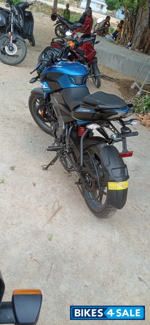 Blue Bajaj Pulsar 125 Neon BS6 Blue Bajaj Pulsar 125 Neon BS6