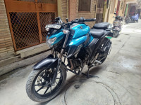 Cyan Metallic Yamaha FZ25