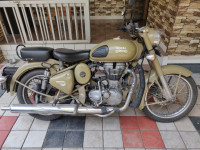 Royal Enfield Classic Desert Storm