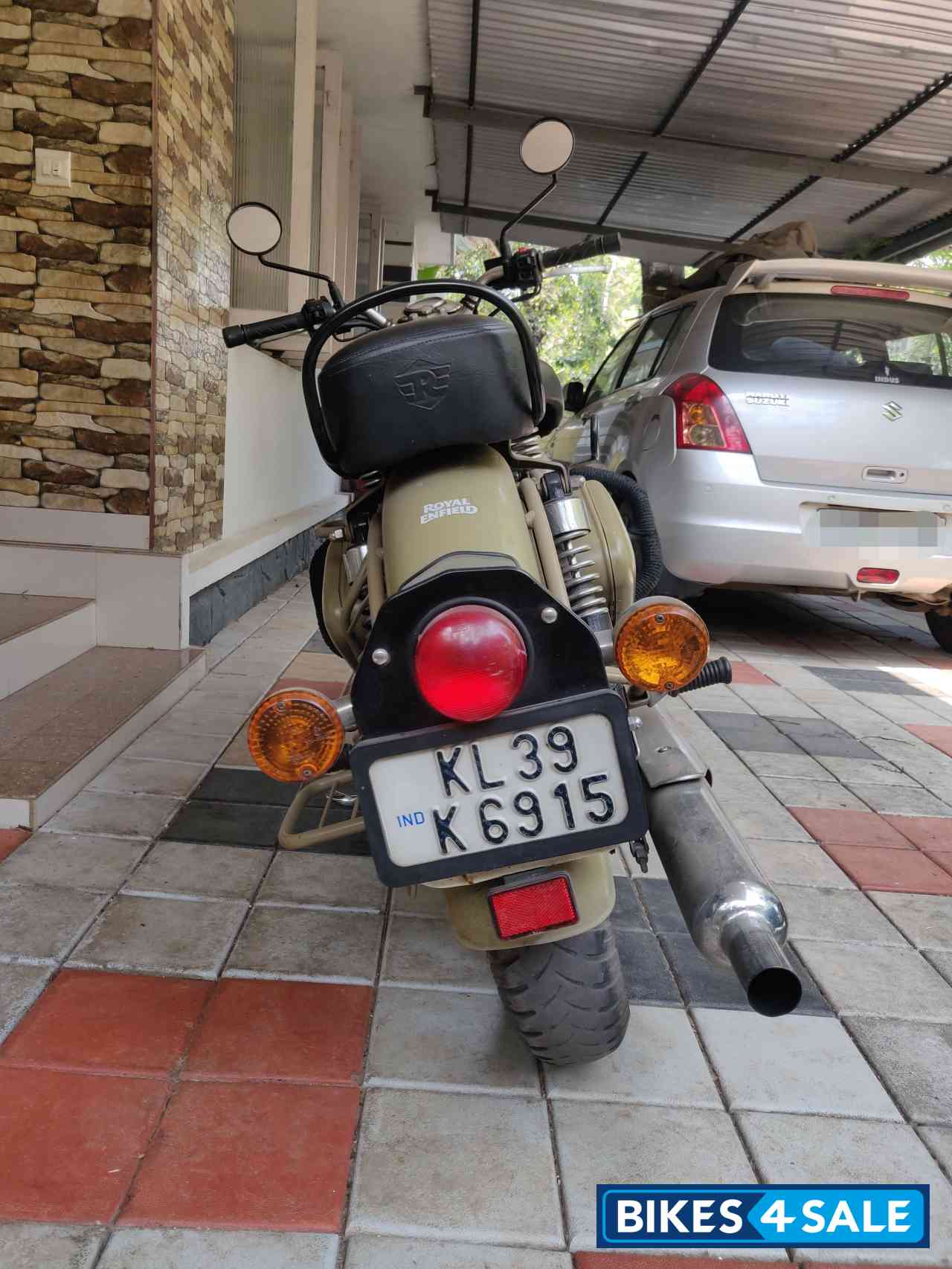 Royal Enfield Classic Desert Storm Royal Enfield Classic Desert Storm