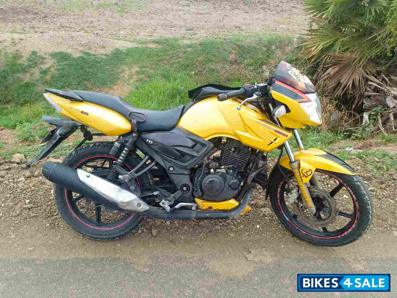 TVS Apache RTR 160