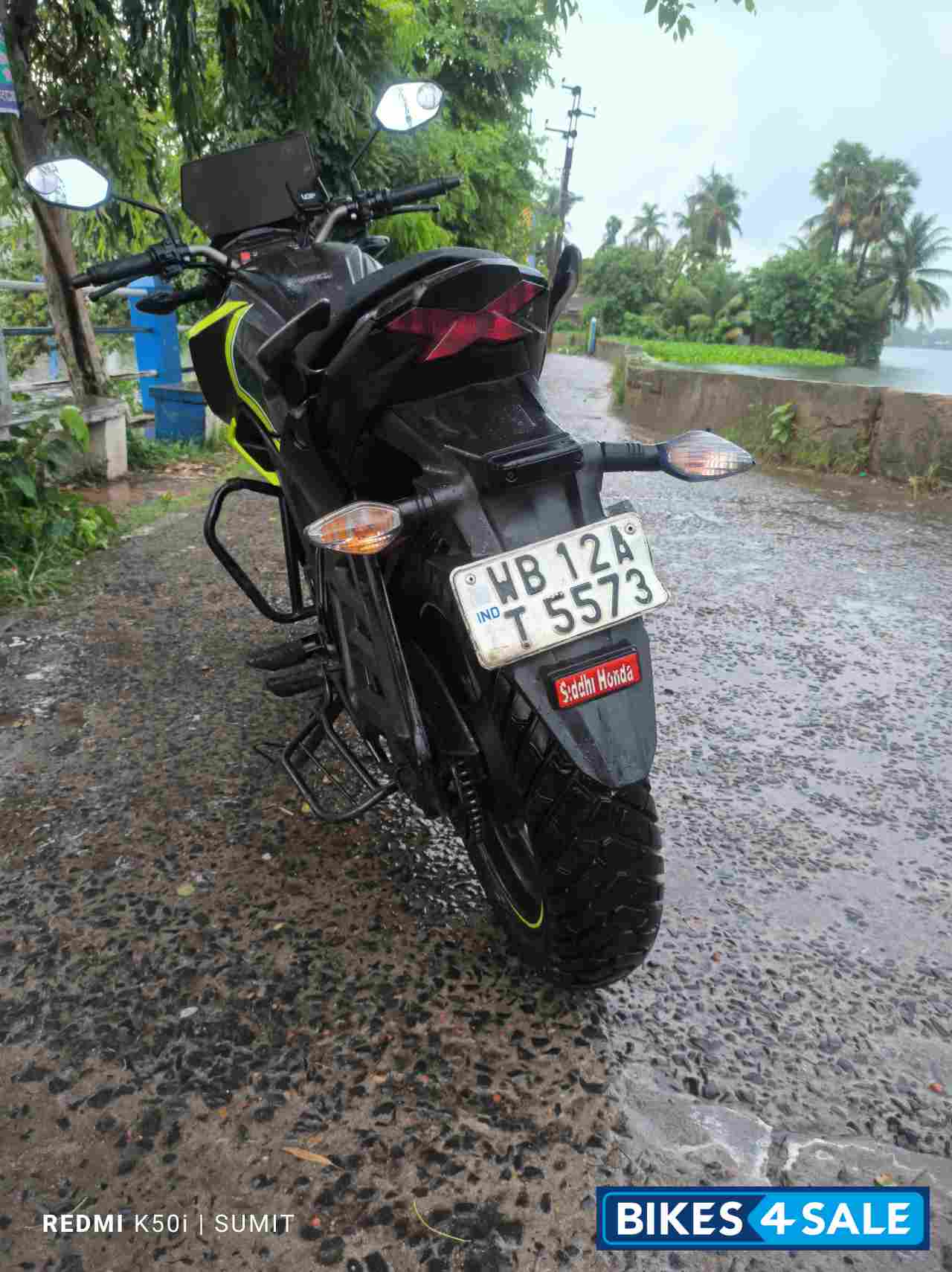 Honda CB Hornet 160R