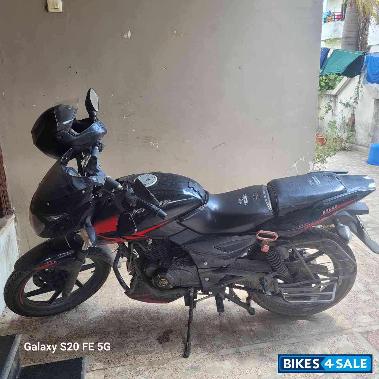 Bajaj Pulsar 150 Twin Disc