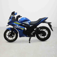 Suzuki Gixxer SF