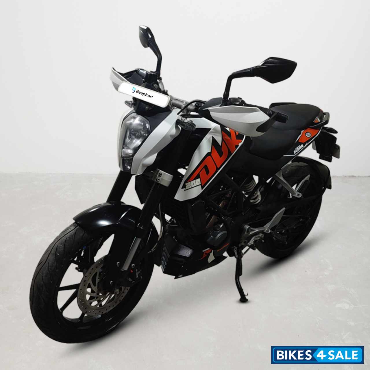 KTM Duke 200