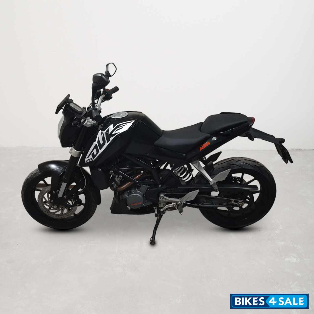 KTM Duke 200