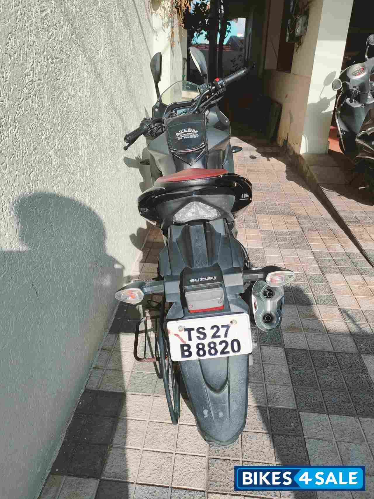 Suzuki Gixxer SF SP