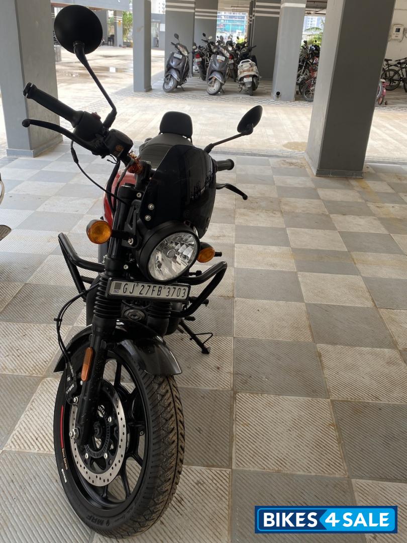 Red & Black Royal Enfield Hunter 350 Metro