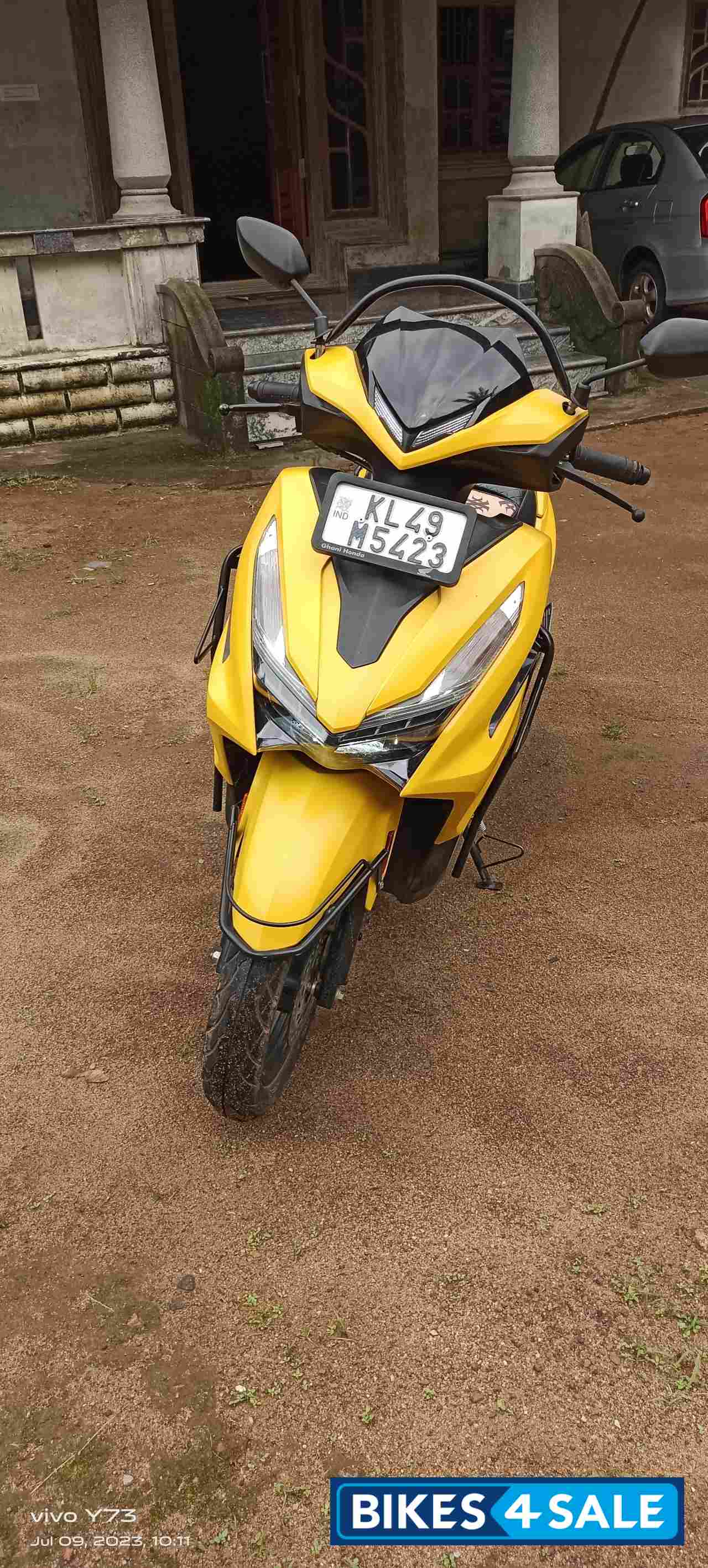 Mat Yellow Honda Grazia 125 BS6