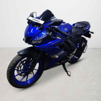 Yamaha YZF R15 V3
