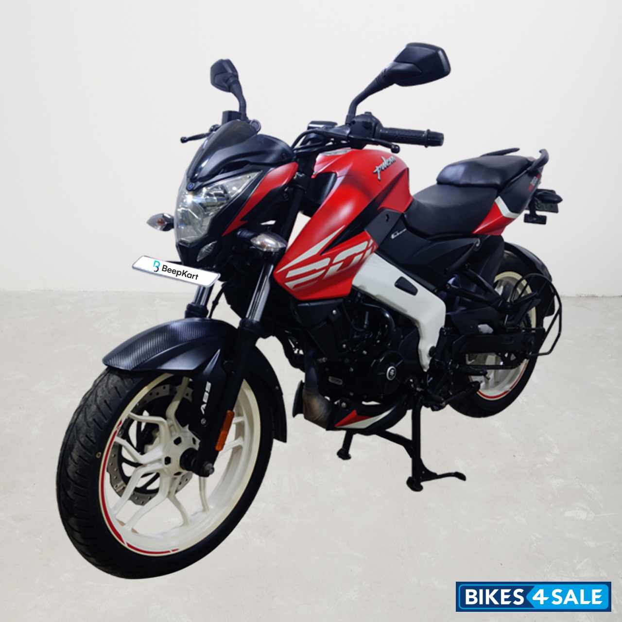 Bajaj Pulsar NS200