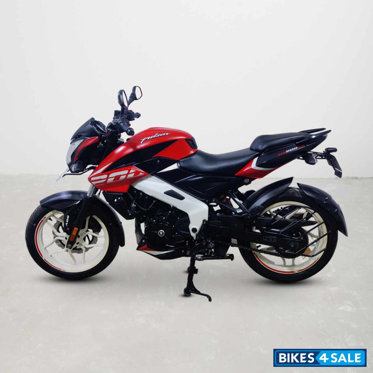 Bajaj Pulsar NS200