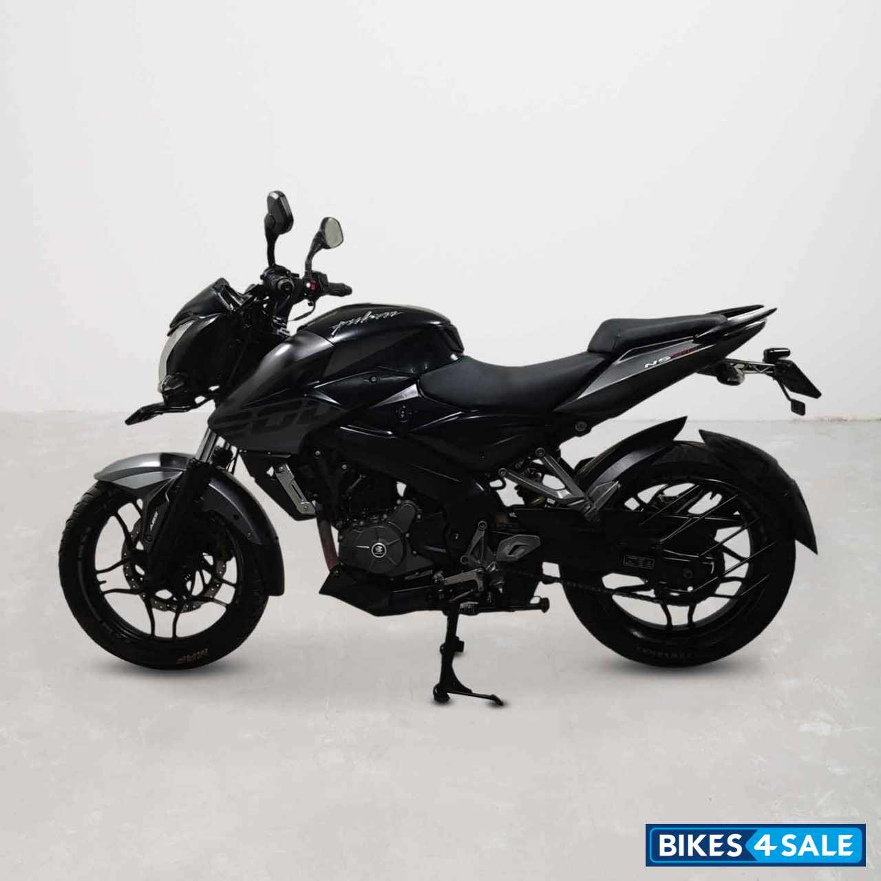 Bajaj Pulsar NS200