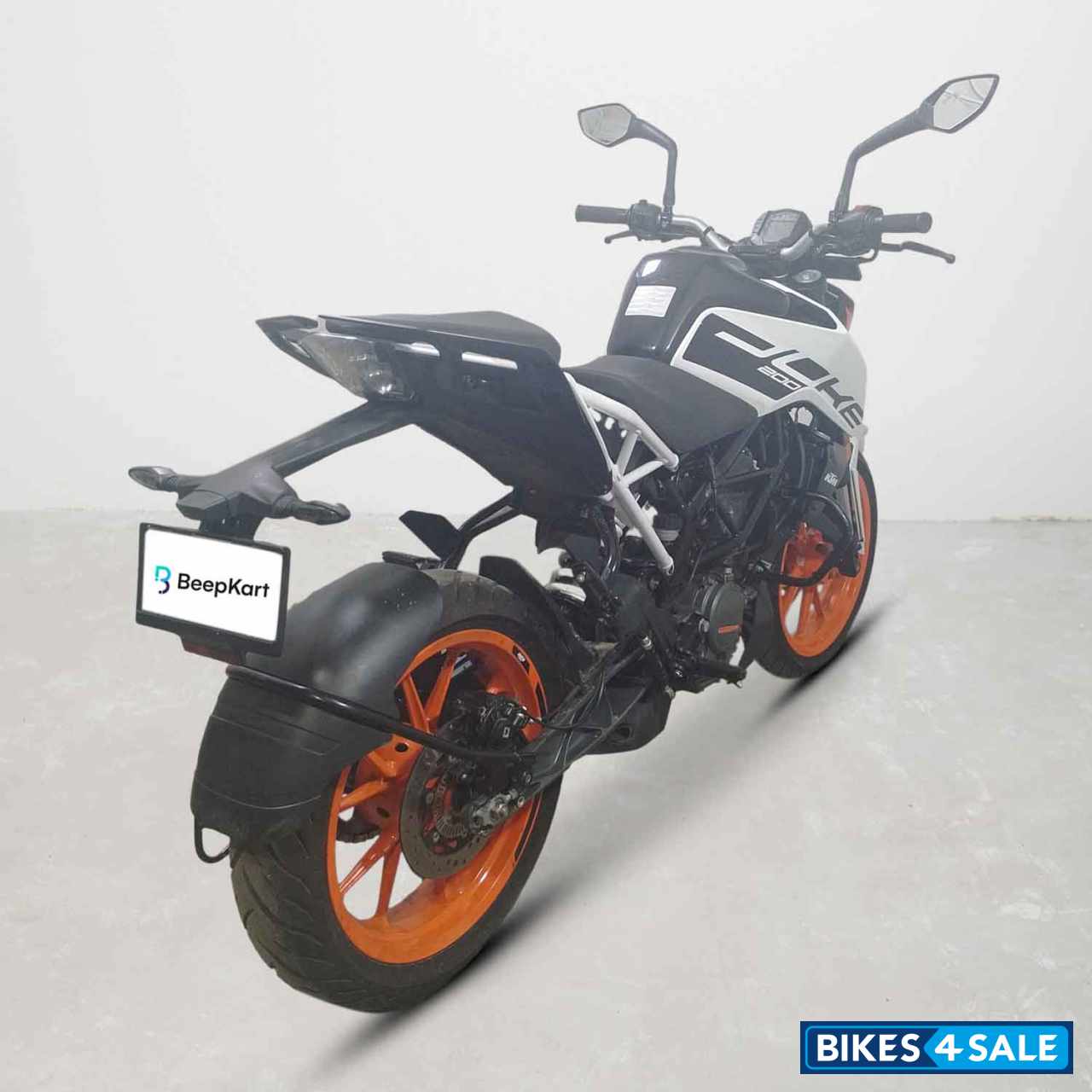 KTM Duke 200