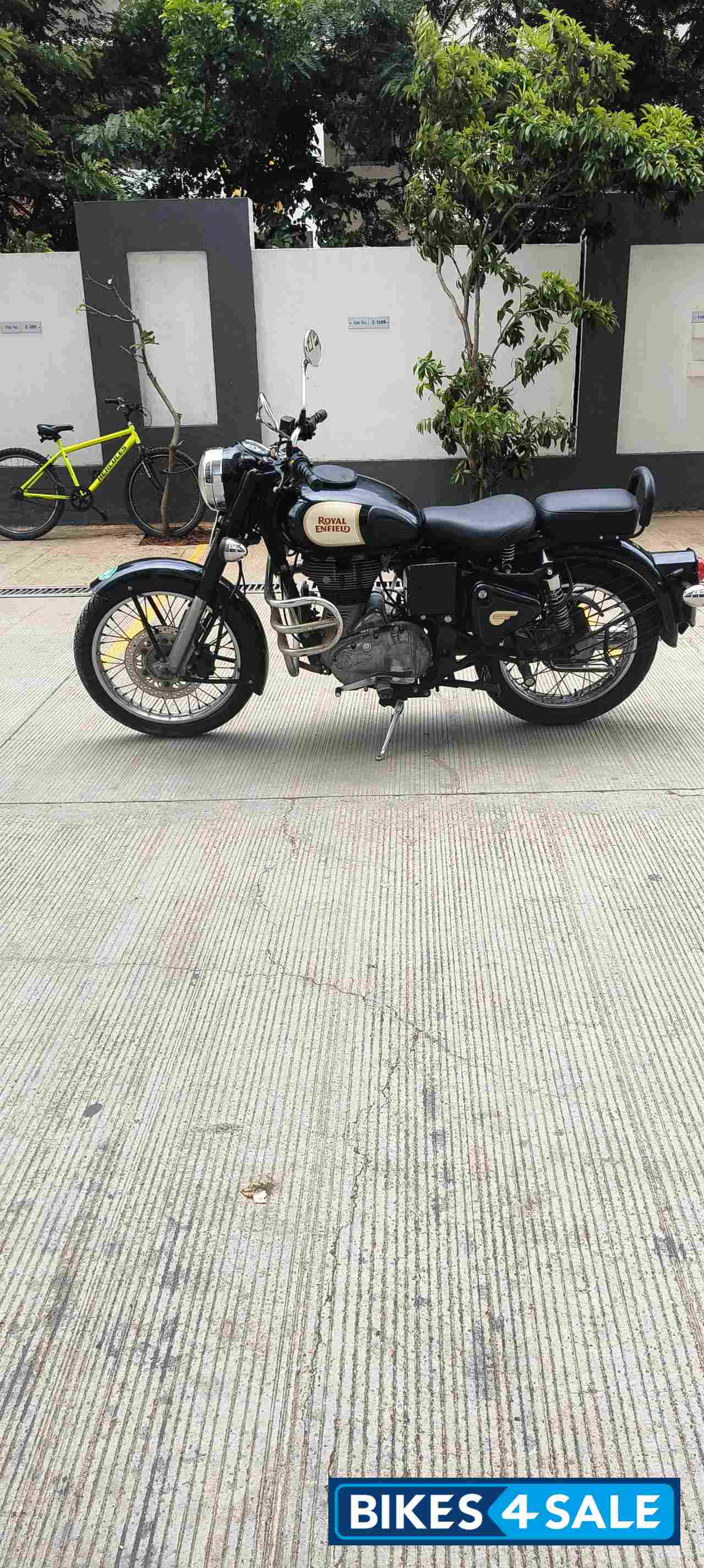 Royal Enfield Bullet 350 Royal Enfield Bullet 350