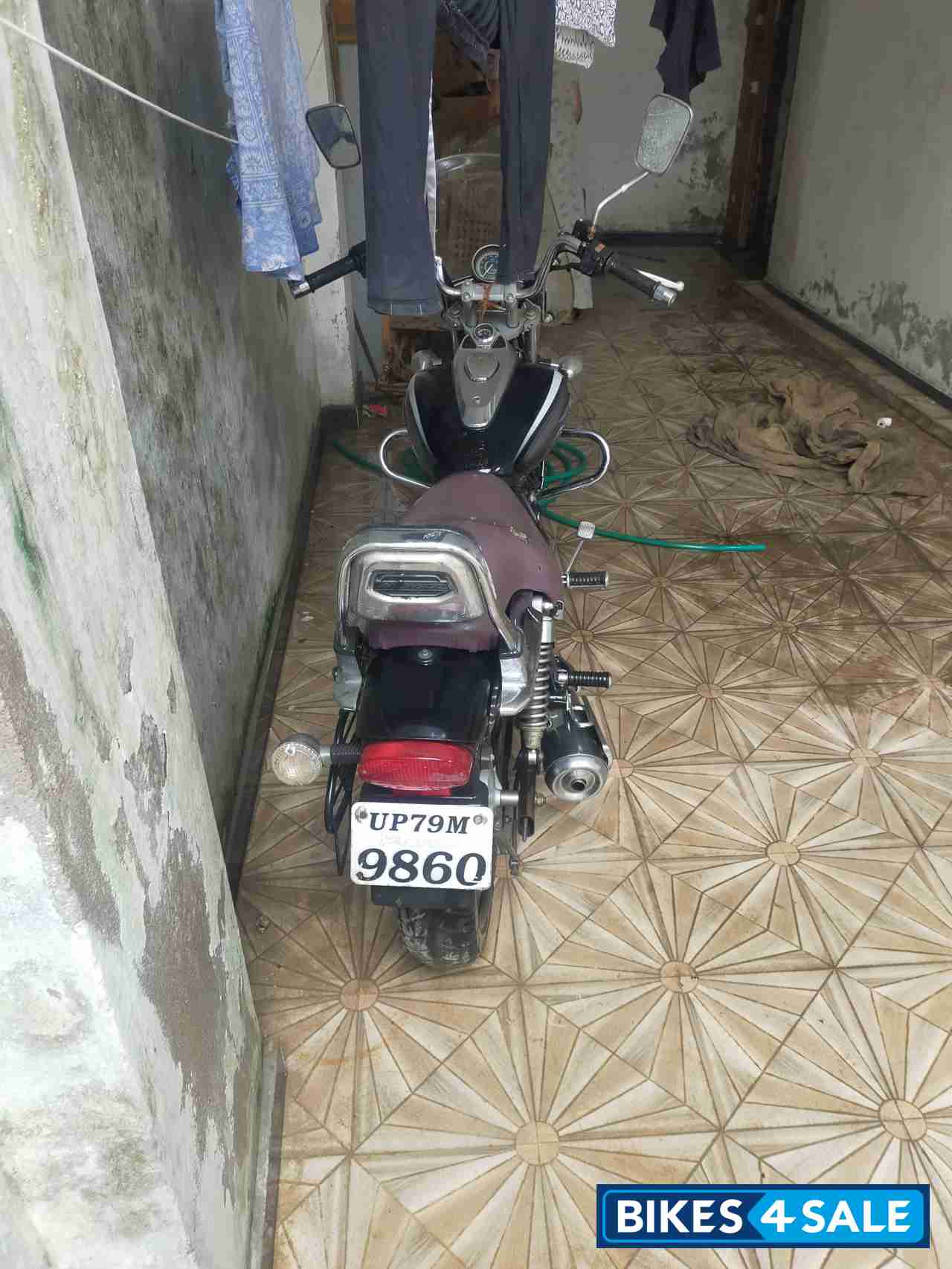 Bajaj Avenger Cruise 220