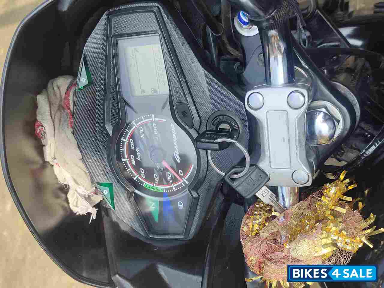 Blue Back Hero Glamour 125