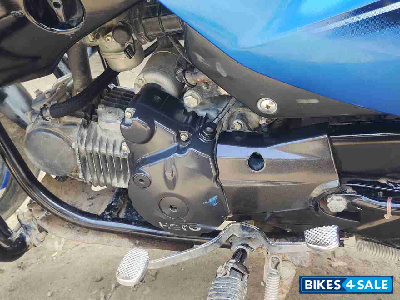 Blue Back Hero Glamour 125