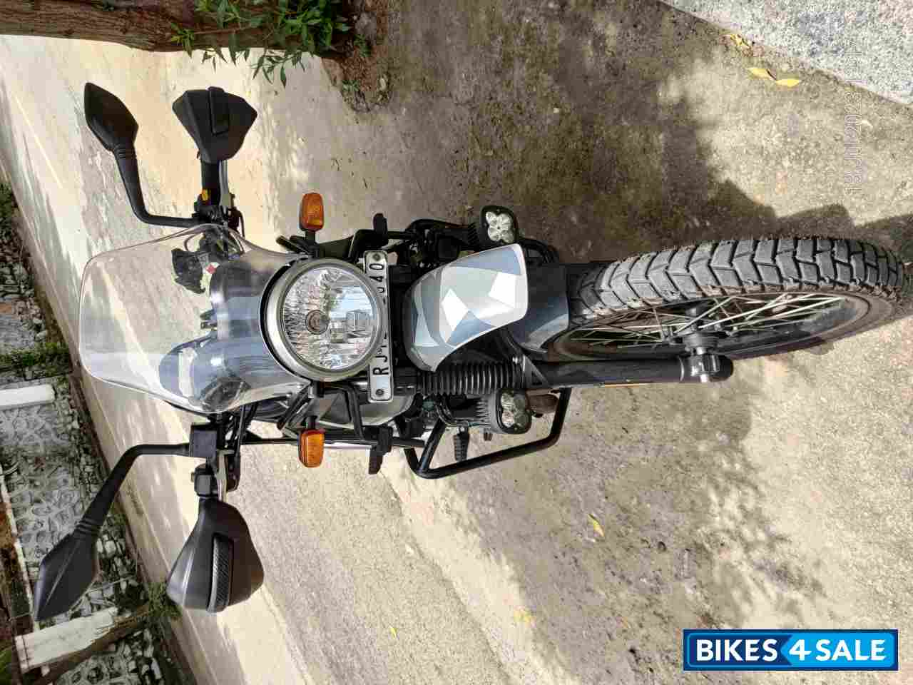 Grey Royal Enfield Himalayan Sleet