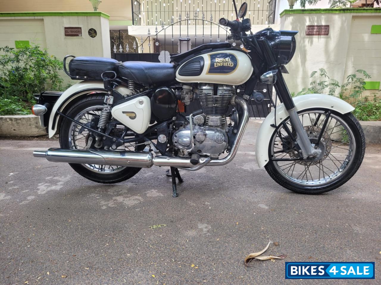 Royal Enfield Classic 350