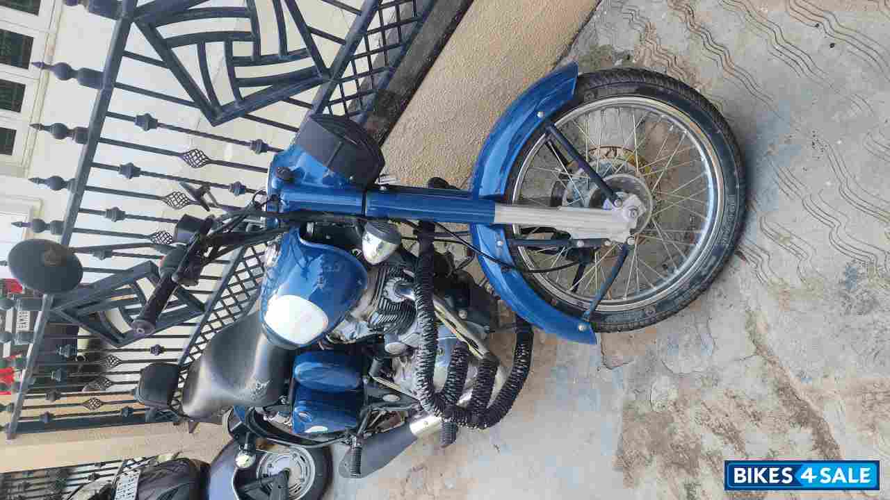 Logoon Blue Royal Enfield Classic 350