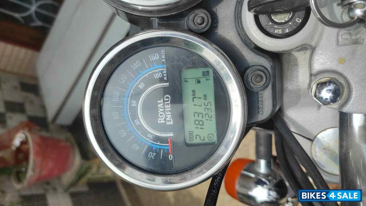 Flicker Black Royal Enfield Thunderbird 350 Flicker Black Royal Enfield Thunderbird 350