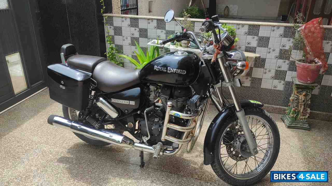 Flicker Black Royal Enfield Thunderbird 350 Flicker Black Royal Enfield Thunderbird 350