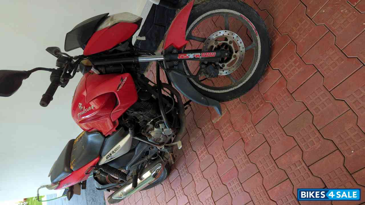 Bajaj Pulsar 135LS