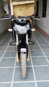 Black TVS Apache RTR 200 4V