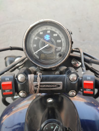 Blue Bajaj Avenger Street 150