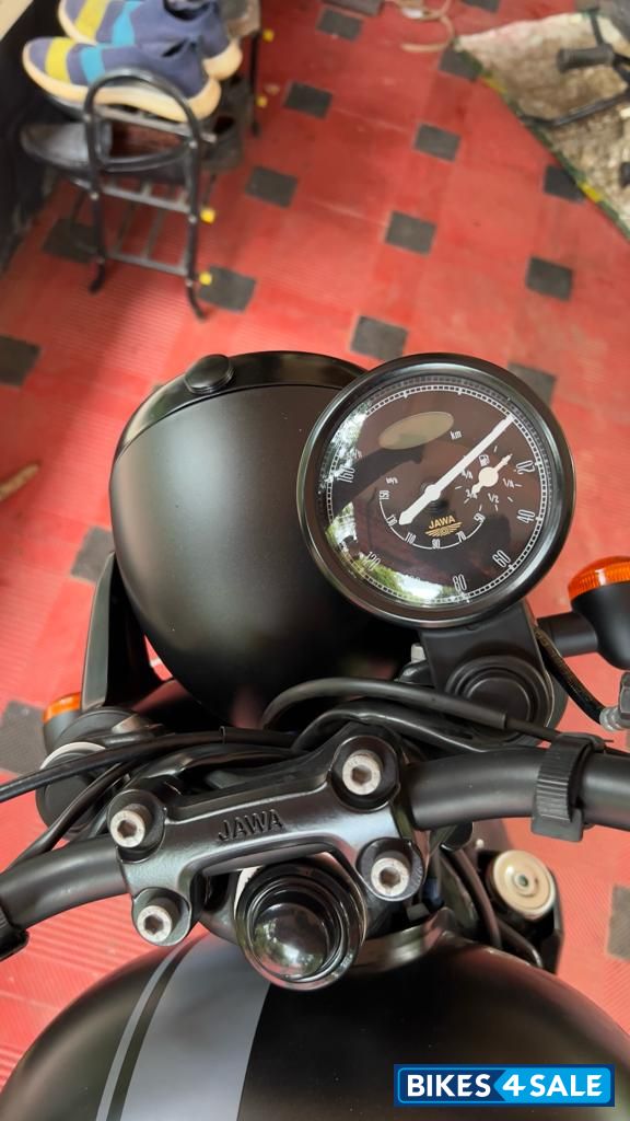 Jawa 42 Dual Channel ABS AllStar Black