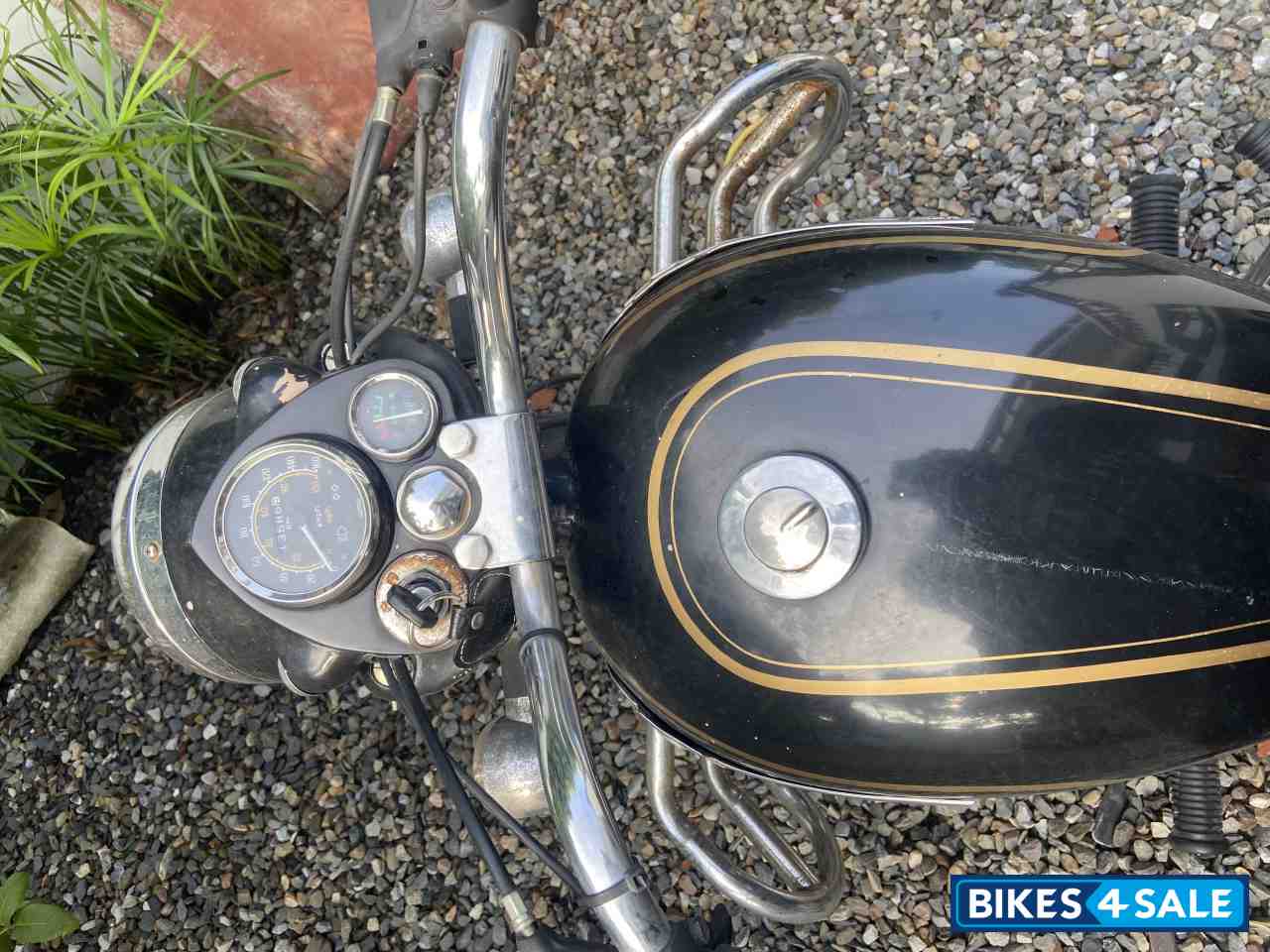 Royal Enfield Bullet Standard 350