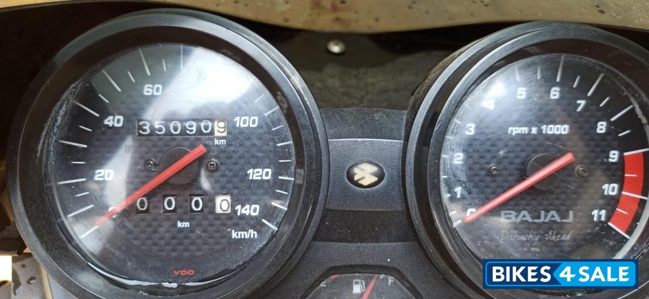 Blue Bajaj Discover DTSi 135