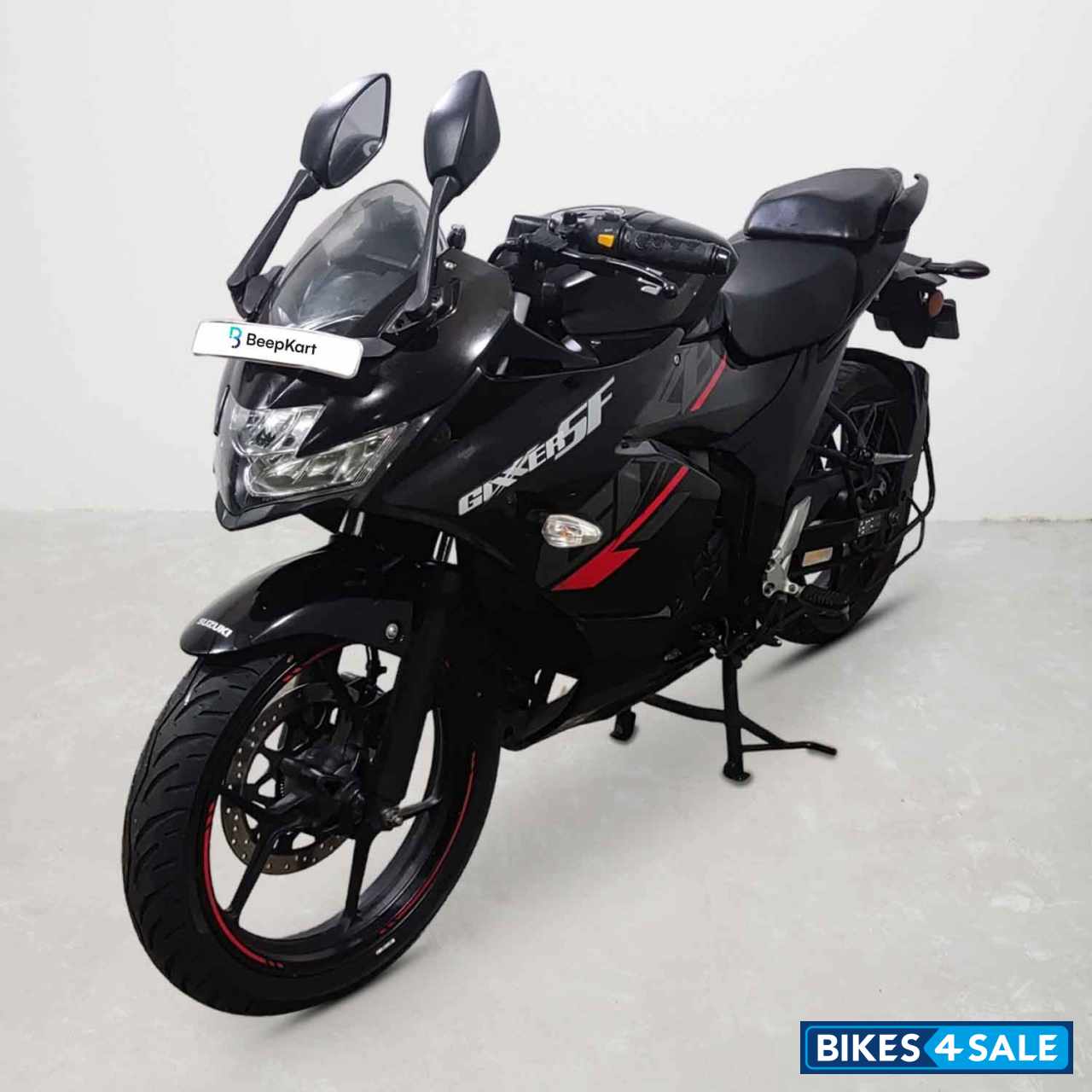 Suzuki Gixxer SF