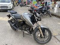TVS Apache RTR 200 4V