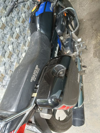 Black And Blue Hero Splendor Plus Xtec