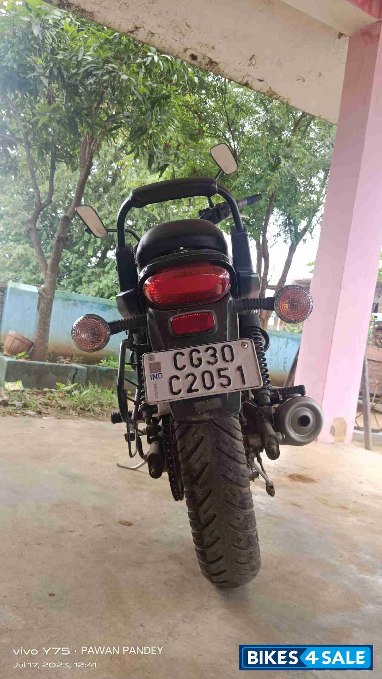 काला Bajaj Avenger Street 160