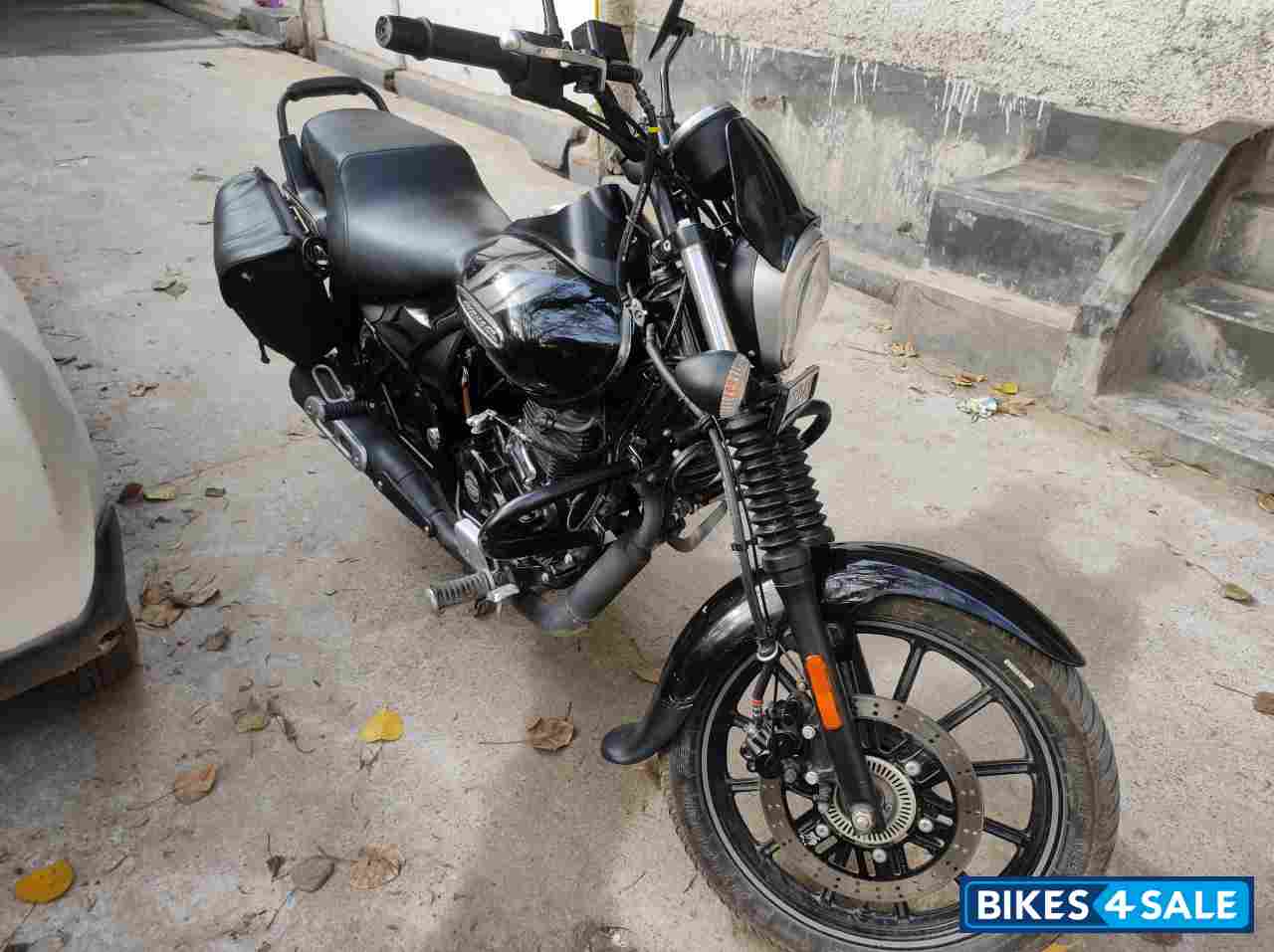 Bajaj Avenger Street 160 BS6